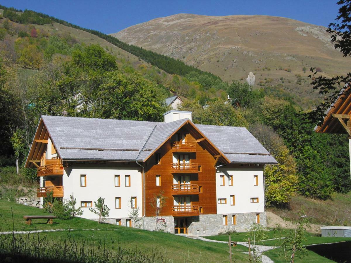 Lagrange Vacances Chalets Du Galibier Valloire Bagian luar foto